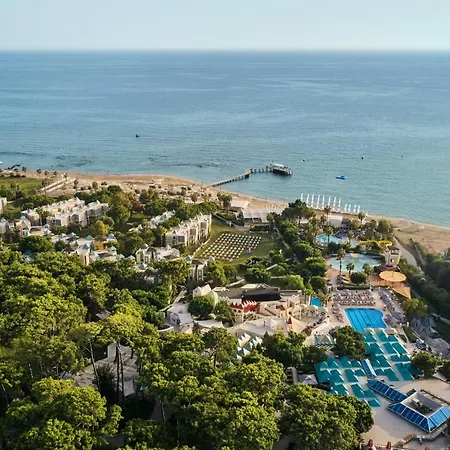 Robinson Pamfilya Resort 4*